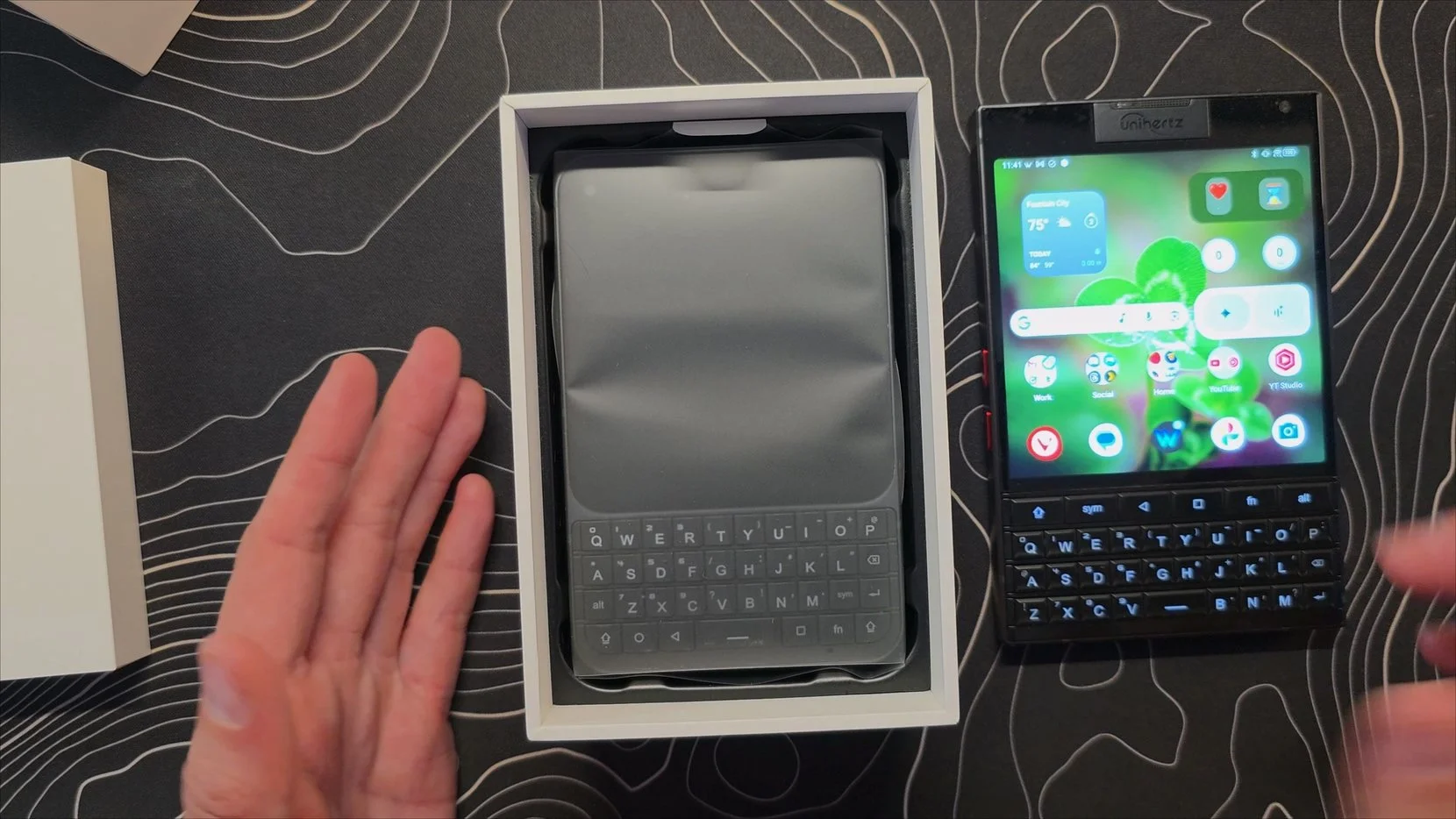 The Unihertz Titan 2 Elite is HERE! — ShaneCraig.Tech
